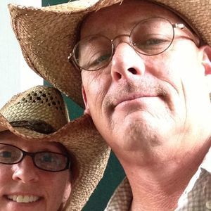 Meet your Posher, Sandy